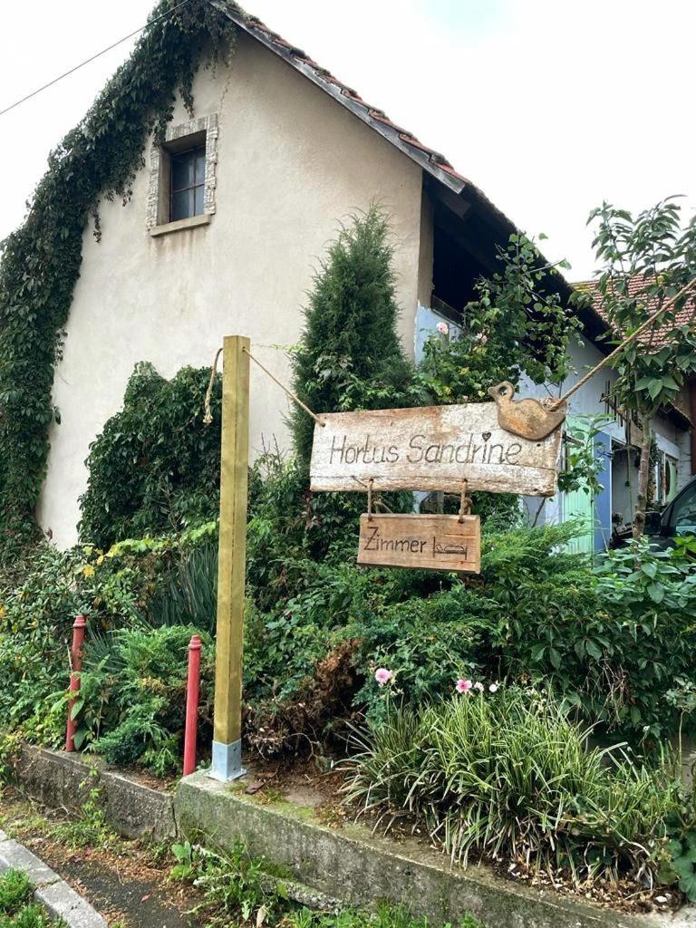 Bauernhof Privatzimmer Hortus Sandrine Gemeinschaftsbad Free Wifi Hausbreitenbach Exterior photo